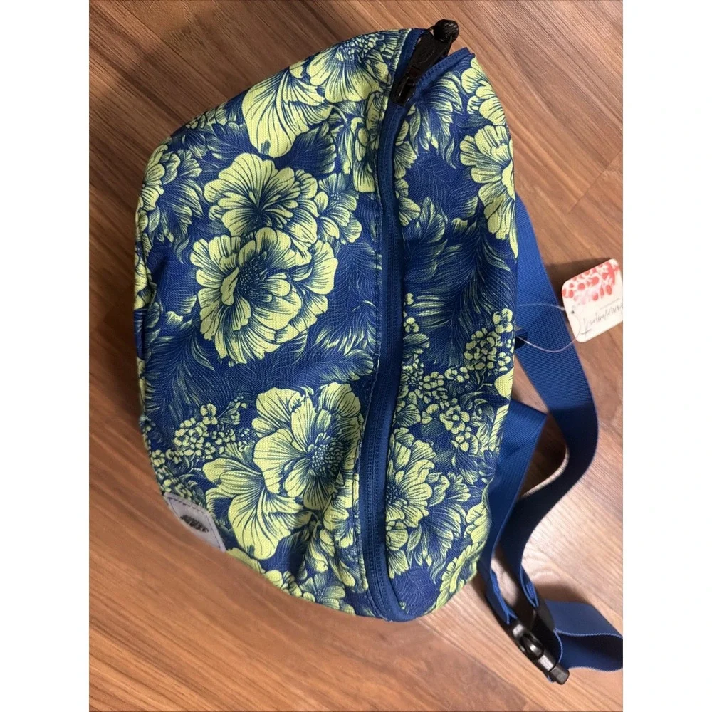 NWT Free People Movement Happy Packer Cargo Sling Bag One Size $78 Blue Green